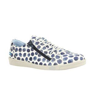 Cloud Footwear Aika Women's Size 38 Print Sneaker Tupai Blue NWOT